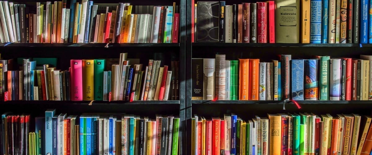 Boeken-verkoop-vindt-steeds-vaker-online-plaats-600x250-2